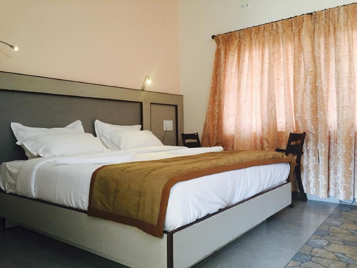 קולי הילס Silverline Retreat Hotel מראה חיצוני תמונה